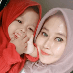 SAYA WULAN FIRIA 27 TAHUN . Saya menikah hampir 5,tahun tetapi belum dikasih keturunan. Saya sangat bingung sekali, dan saya mencoba berobat kemana mana tetapi tidak ada hasil. Saya tau teman tentang pengonatan h. Abdullatif maka saya & suami saya datang minta diobati. Dua bulan kemudian alhamdulilah saya sudah dikasih keturunan sebagai ucapan rasa terimakasih maka kami langsung cerita kepada publik. Trimakasih pak h. Abdullatif sudah menolong kami.